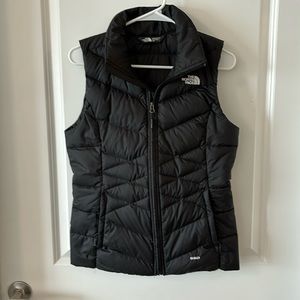 Women’s North Face Vest - Small